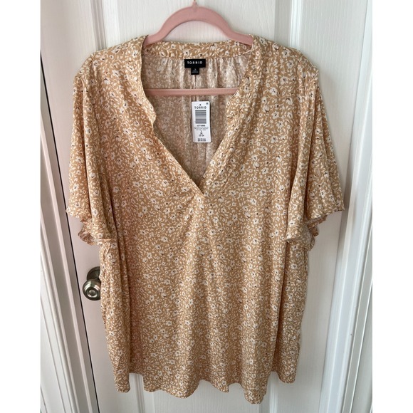 torrid Tops - Torrid Womens Top Flutter Short Sleeve Vines Ditsy Floral Beige Size 3X NEW